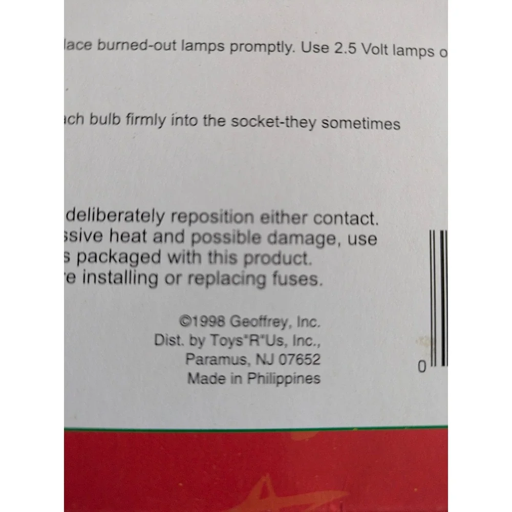 2 boxes Lights R Us 100‎ Icicle Lights Indoor Outdoor Christmas Holiday New